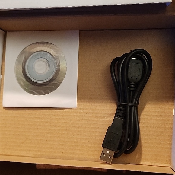 TPLink Moldel# TL-WN722N, 150Mbps High Gain Wireless USB Adapter v1.8 - Picture 8 of 9